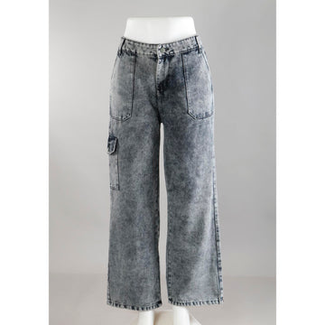 Women Grey Mom Fit Cargo Jeans 1