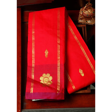 Red Colour Traditional Saree One Side Border Without Blouse