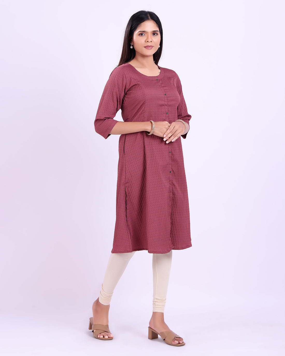 Stylish Women's maroon buttoned down kurti