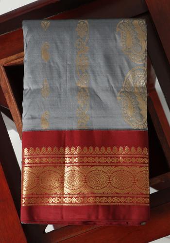 Grey Colour Traditional Saree One Side Border Without Blouse