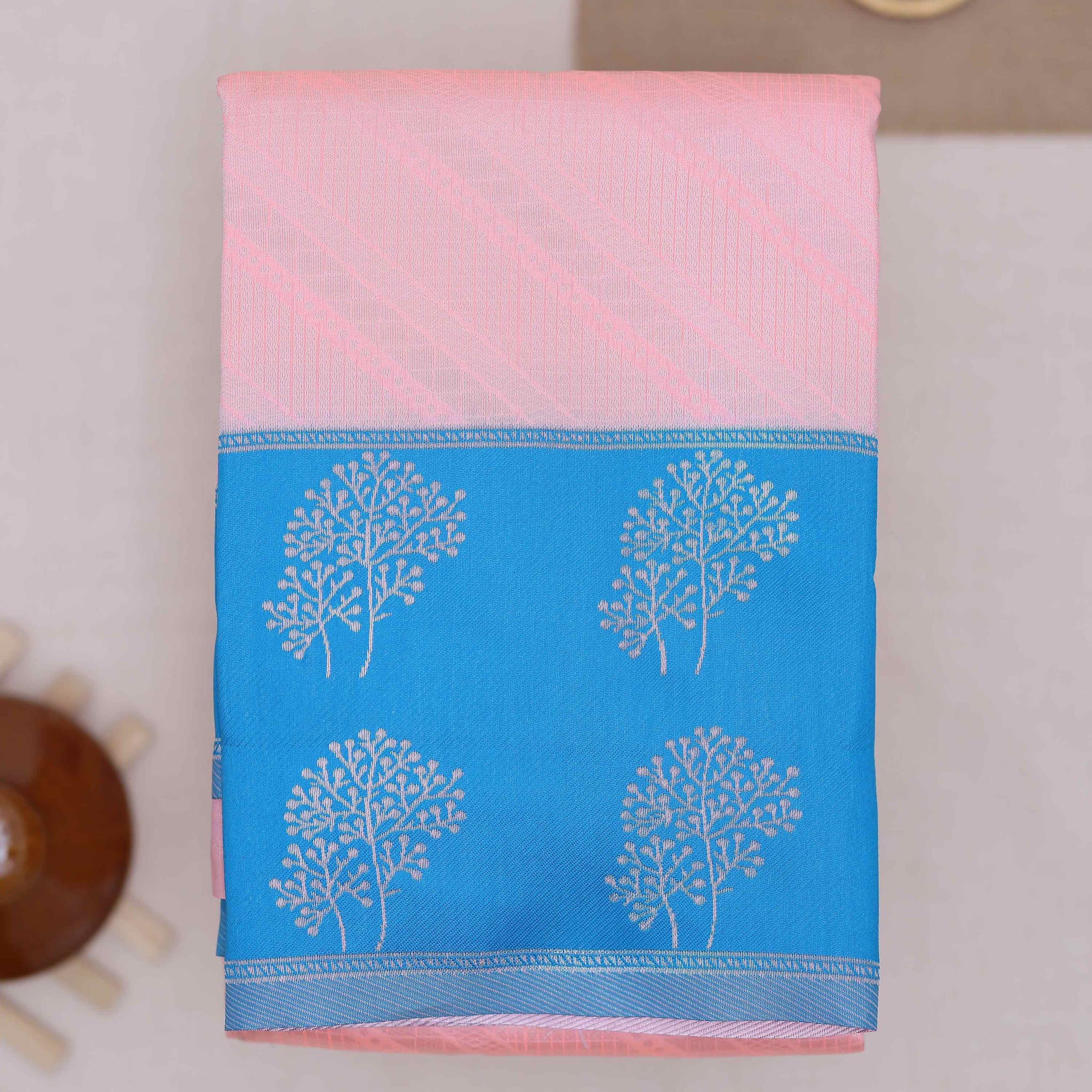 Pink color lichi silk saree