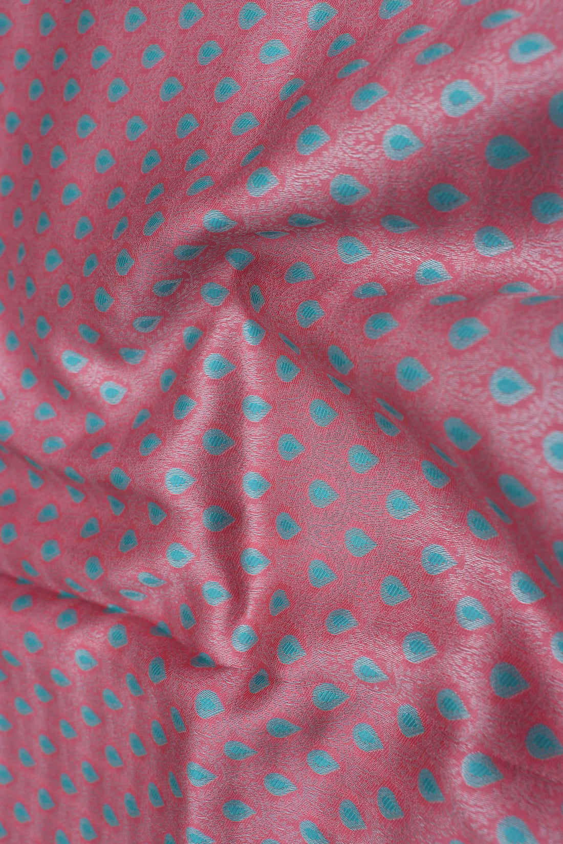 Pink color lichi silk saree